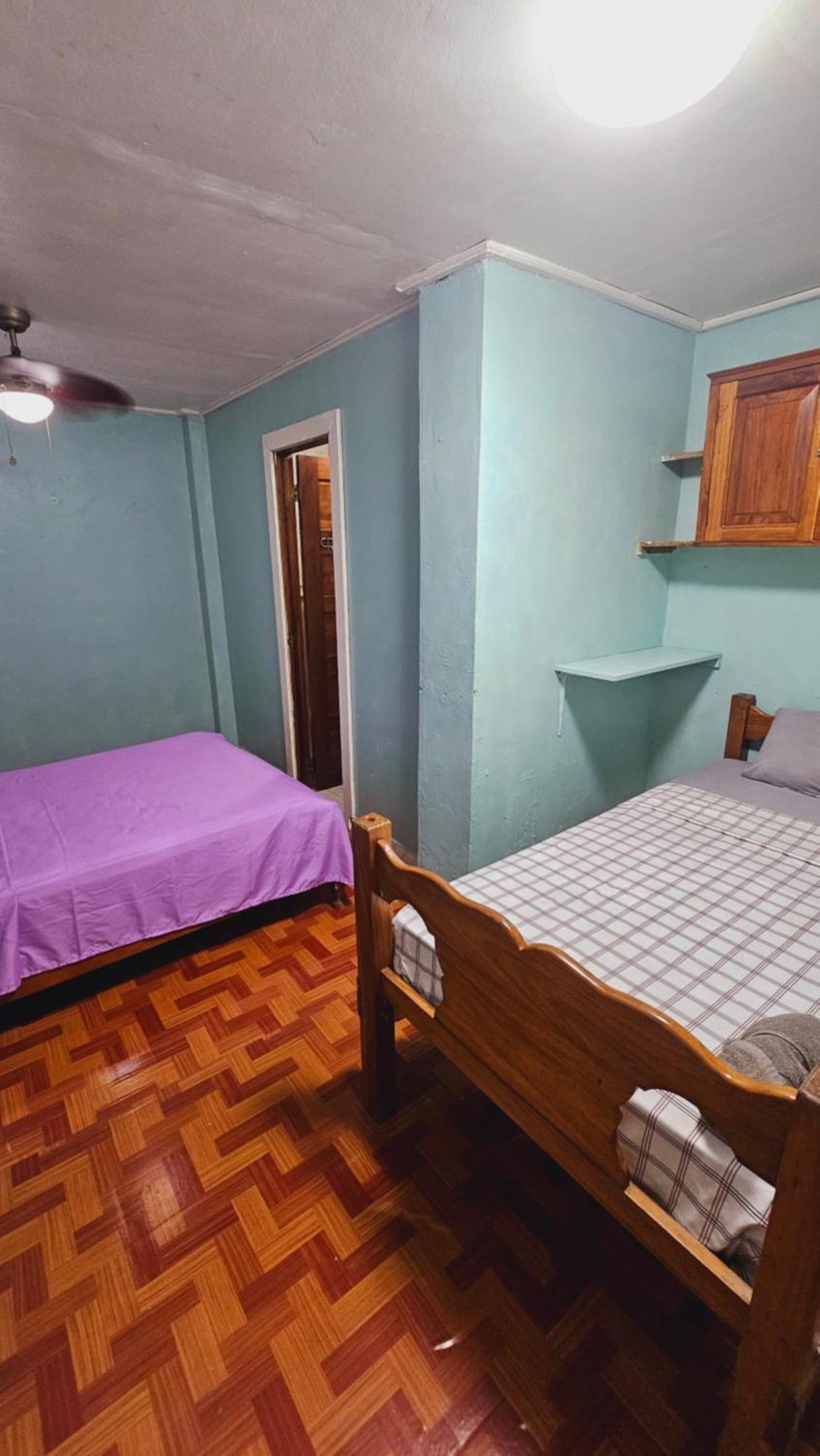 Bastimentos Hill Guest House Bocas Town Ngoại thất bức ảnh