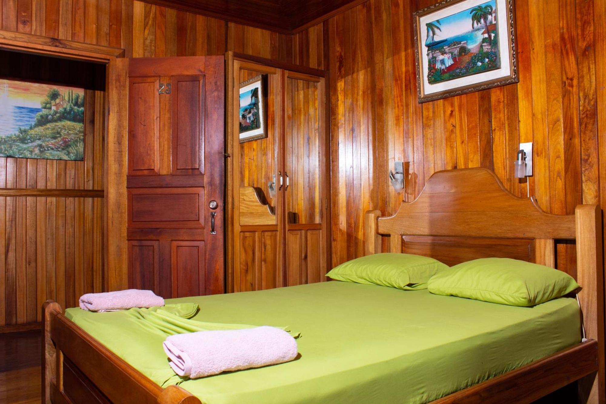 Bastimentos Hill Guest House Bocas Town Phòng bức ảnh